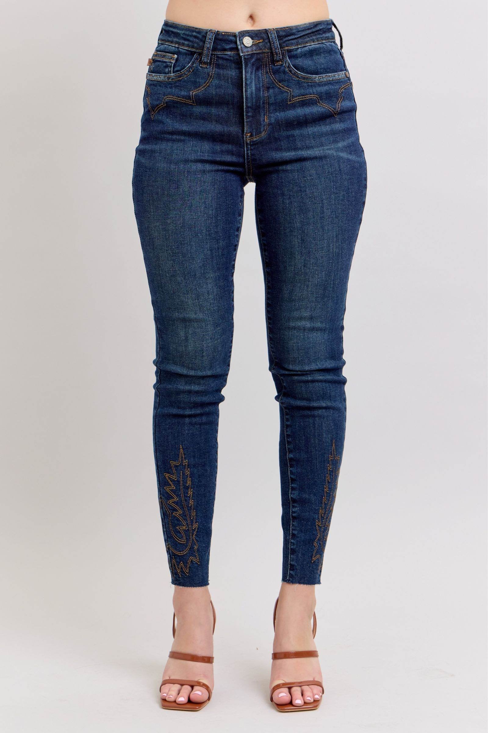 Judy Blue Full Size Embroidered High Rise Skinny Jeans plus Size